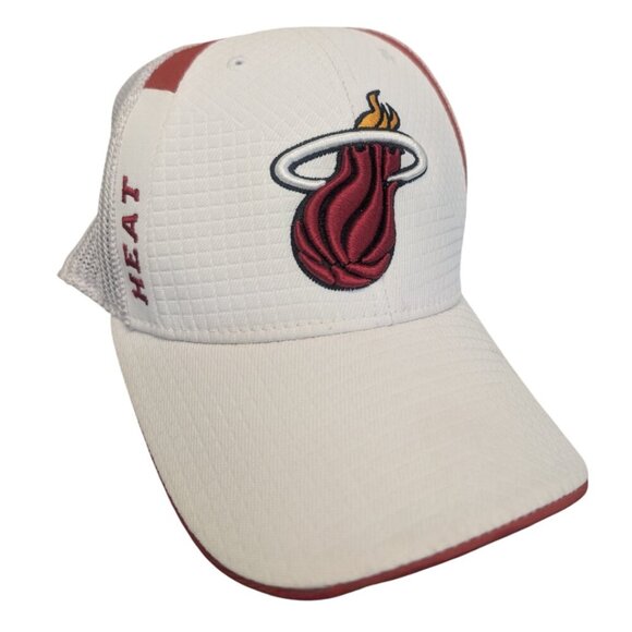 Adidas Miami Heat White & Red Mesh Cap NBA - Picture 1 of 7